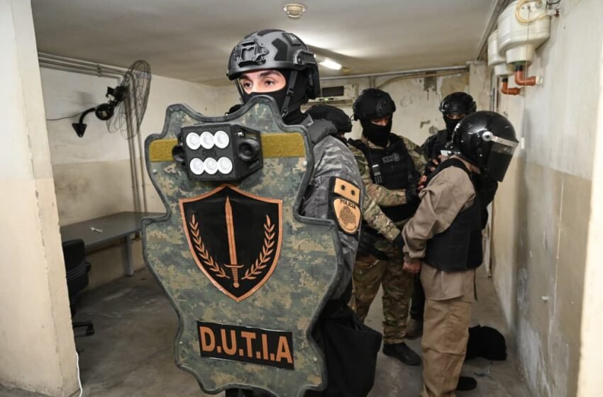  La Policía de la Ciudad entregó al SPF a un prófugo chileno para iniciar su extradición