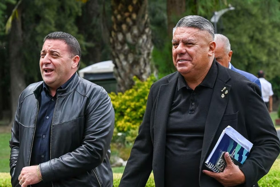  Piden detener e indagar a Tapia y a Toviggino por presunto lavado de dinero