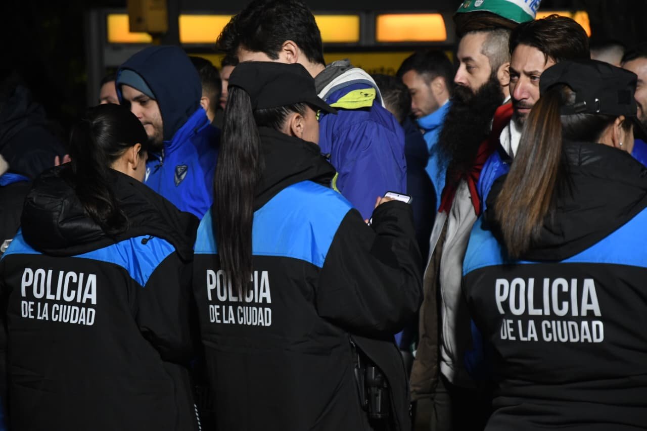  Operativos en Boca, River, Argentinos y Vélez: 633 actas labradas y 85 trapitos demorados