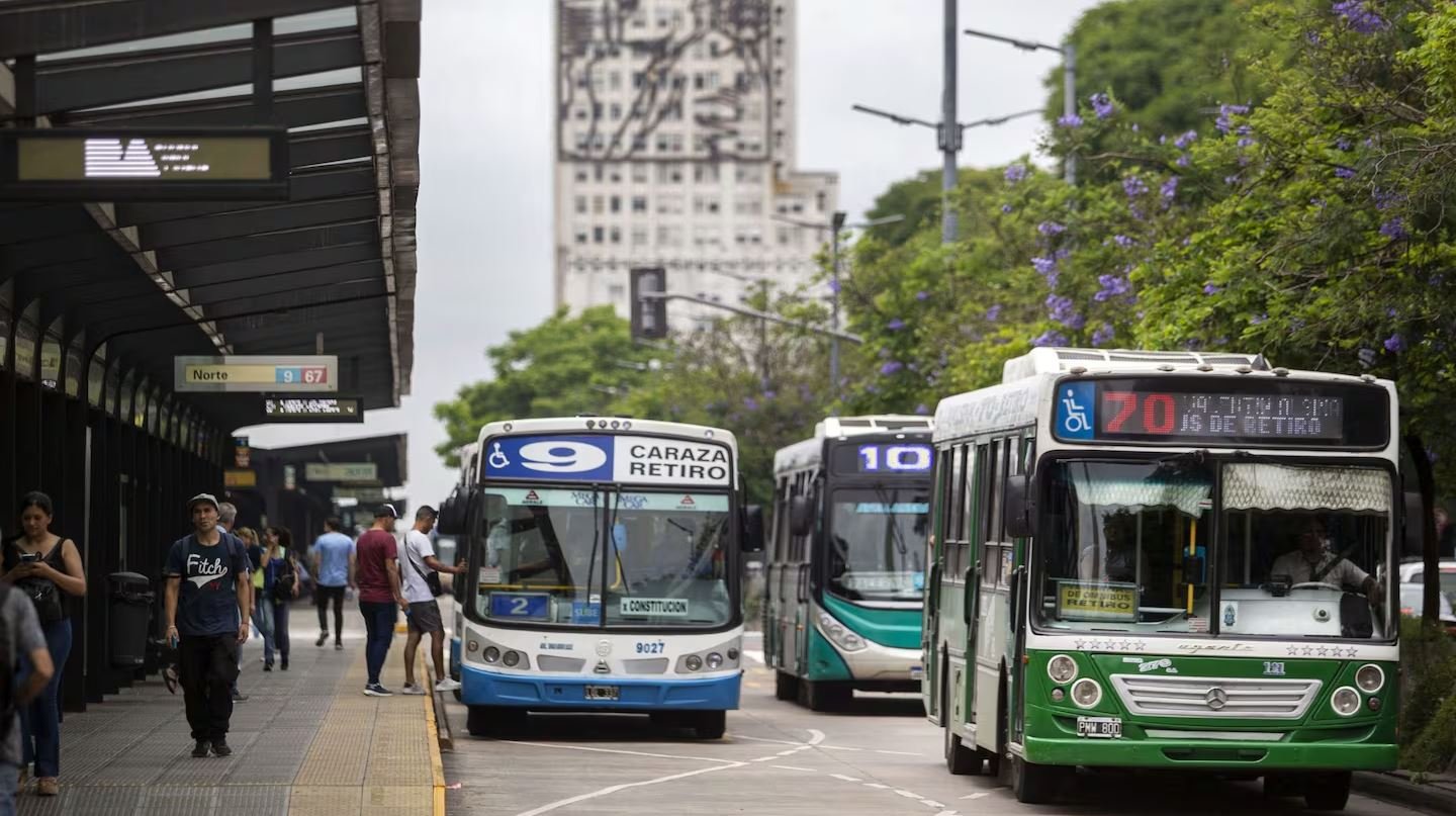  Nuevo aumento en colectivos bonaerenses: suben más de un 11% desde hoy