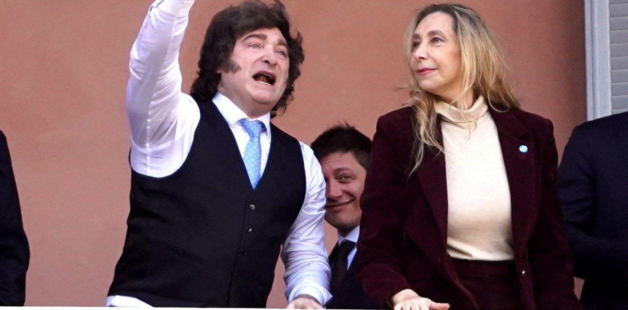  Tras el Tedeum, Milei trató de calmar la interna: se mostró con Karina, Santiago Caputo y Bullrich