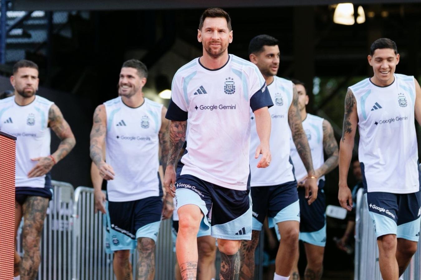  Con Messi, la formación que paró Scaloni en la última práctica antes de Argentina – Islandia