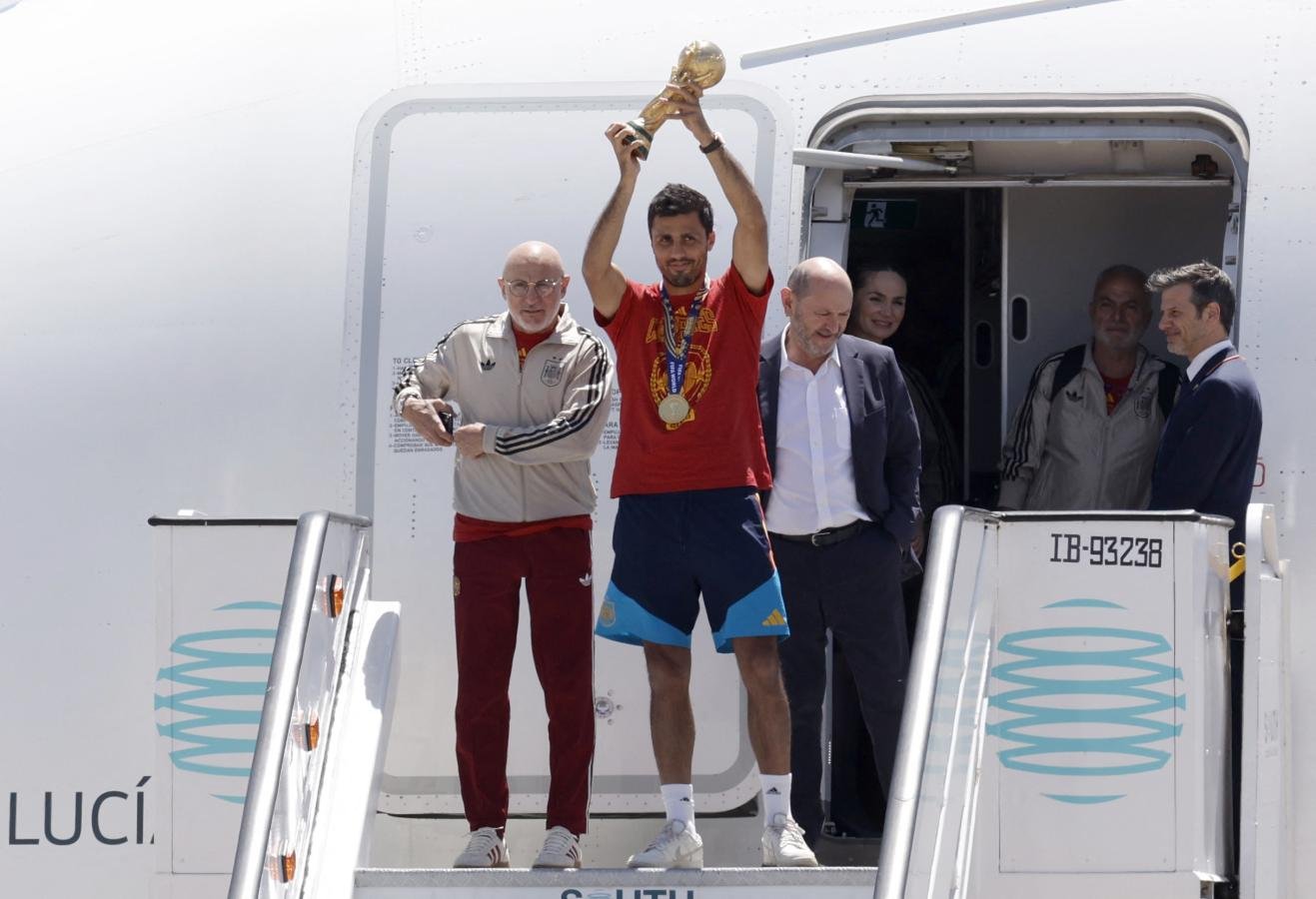  Llegó el campeón: la Copa del Mundo ya está en España