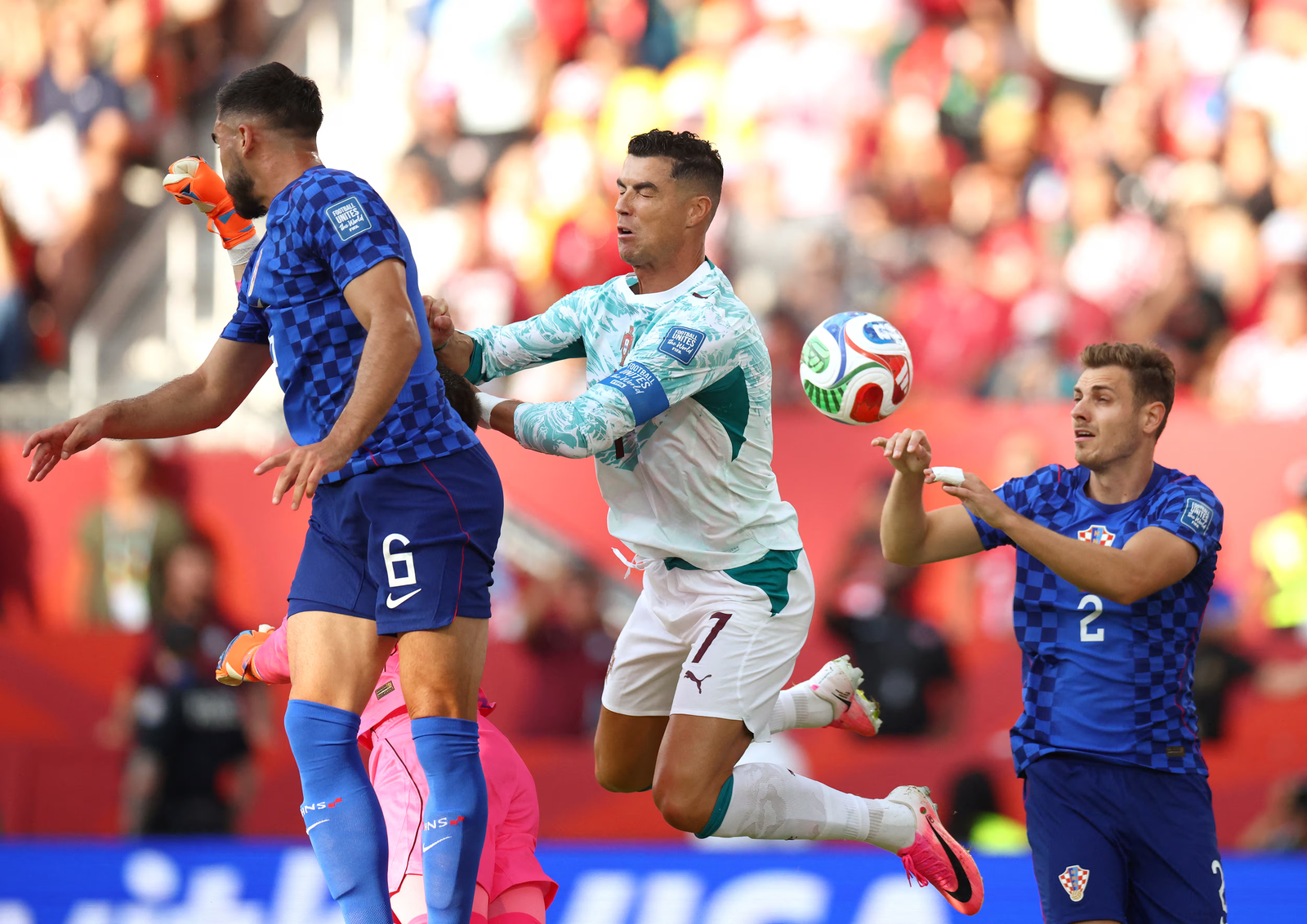  El contundente comunicado de la FIFA para defender al “chip de la verdad” en el gol anulado a Croacia ante Portugal en el Mundial