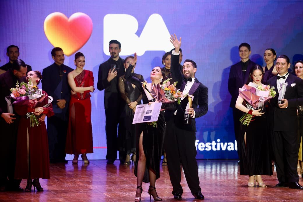  Una pareja de Buenos Aires es la nueva campeona mundial de Tango Escenario